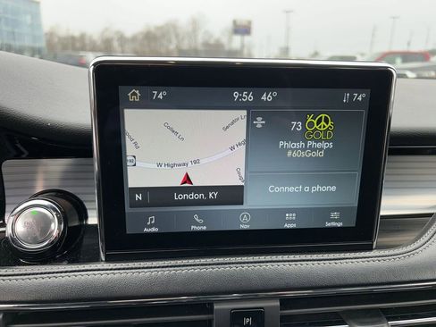 Used 2022 Lincoln Corsair AWD w/ Premium Package image 22