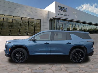 Used 2025 Chevrolet Traverse RS w/ LPO, Floor Liner Package