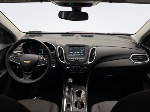 Used 2018 Chevrolet Equinox LT image 14