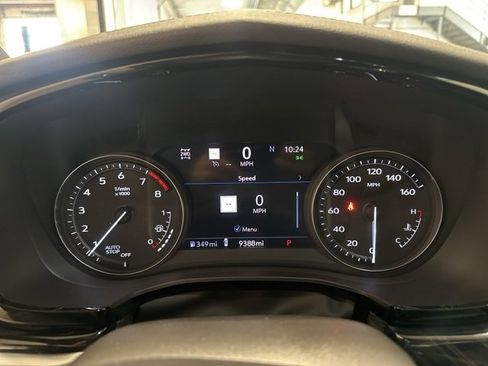 Used 2025 Cadillac XT6 Premium Luxury w/ Technology Package image 23