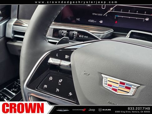 Used 2026 Cadillac Escalade Luxury AWD/4WD image 42