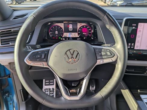 Certified 2024 Volkswagen Atlas Cross Sport SEL R-Line AWD/4WD image 27