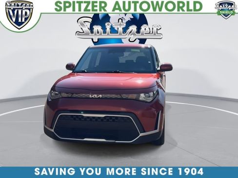 Used 2023 Kia Soul LX w/ LX Technology Package FWD image 3