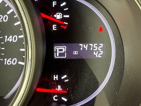 Used 2011 Nissan Murano SL AWD/4WD image 23