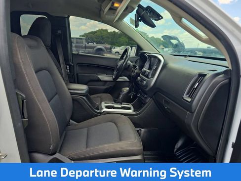 Used 2022 Chevrolet Colorado LT w/ Fleet Safety Package RWD image 9