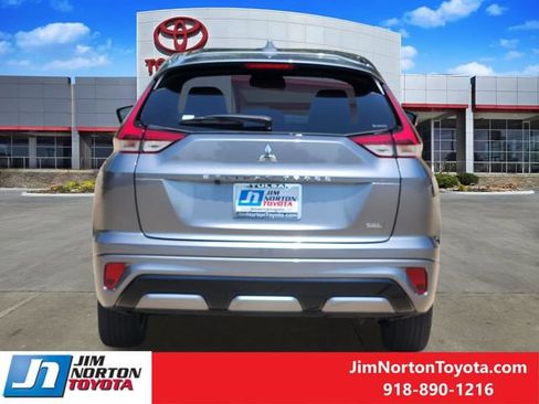 Used 2024 Mitsubishi Eclipse Cross SEL AWD/4WD image 8