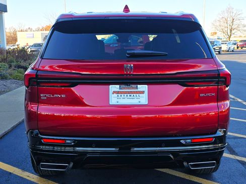 New 2026 Buick Enclave Sport Touring w/ Super Cruise Package image 7