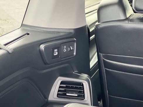 Used 2023 Honda Odyssey Elite image 28