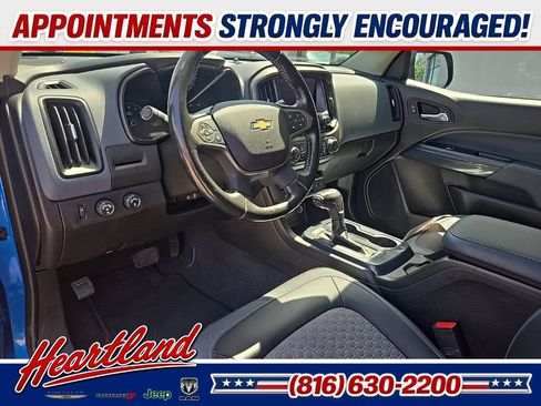 Used 2021 Chevrolet Colorado Z71 AWD/4WD image 45