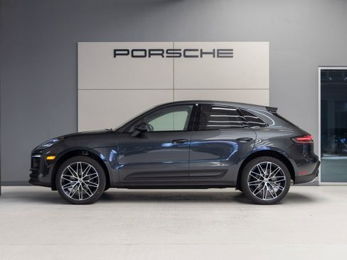 Certified 2026 Porsche Macan image 2