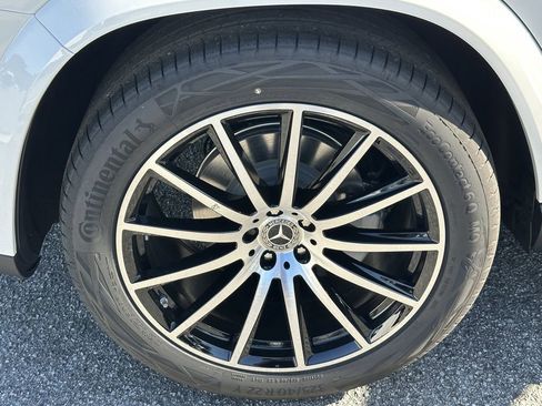 New 2026 Mercedes-Benz GLS 450 4MATIC image 22