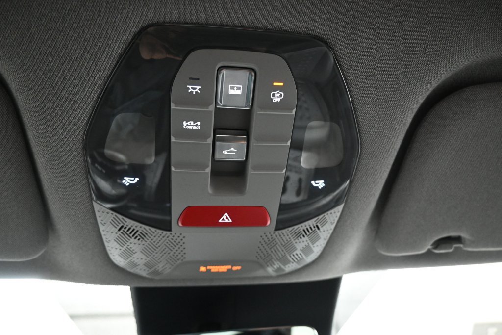 Used 2024 Kia EV9 Wind AWD/4WD image 22