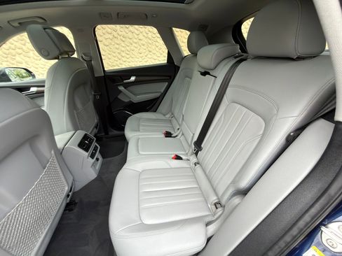 Used 2022 Audi Q5 2.0T Premium AWD/4WD image 25
