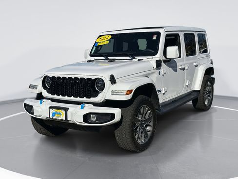 Used 2024 Jeep Wrangler High Altitude image 3