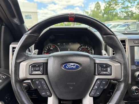 Used 2019 Ford F150 Raptor w/ Equipment Group 802A Luxury AWD/4WD image 32