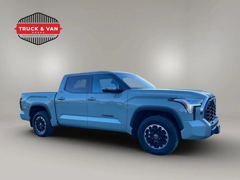 Used 2024 Toyota Tundra SR5 w/ TRD Off-Road Package AWD/4WD image 8