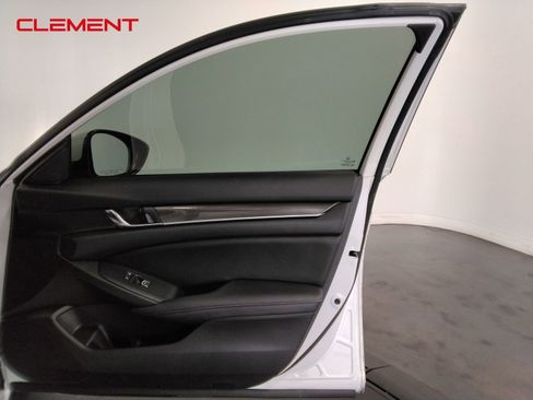 Used 2020 Honda Accord Sport image 31