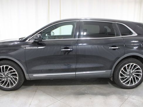 Used 2019 Lincoln Nautilus Reserve w/ Cargo Utility Package AWD/4WD image 6