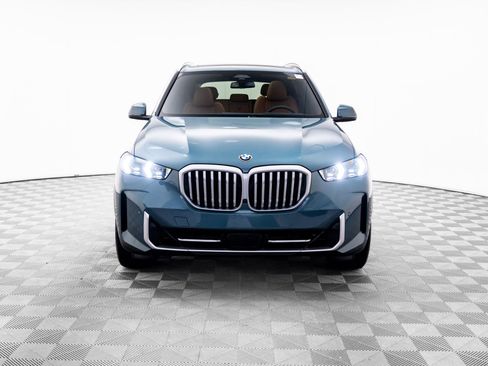 Used 2024 BMW X5 xDrive40i w/ Parking Assistance Package image 9
