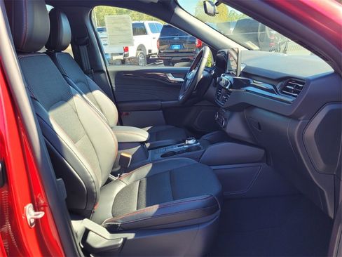 New 2026 Ford Escape ST-Line w/ Cold Weather Package image 15