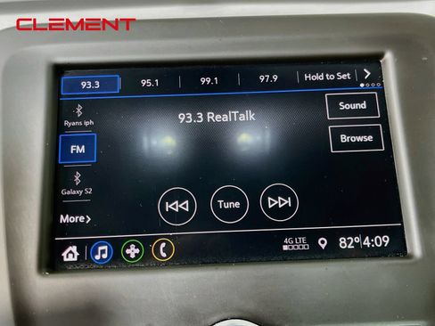 Used 2020 Chevrolet Equinox LT FWD image 19