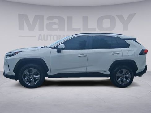 Used 2025 Toyota RAV4 XLE w/ Convenience Package AWD/4WD image 2