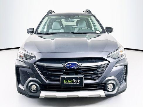 Used 2023 Subaru Outback Limited image 2