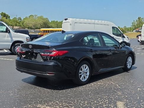 Used 2025 Toyota Camry LE w/ Convenience Package FWD image 6