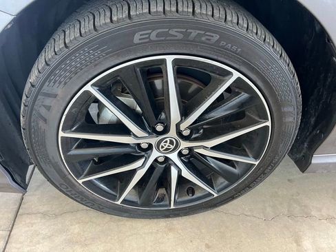 Used 2024 Toyota Camry SE image 28