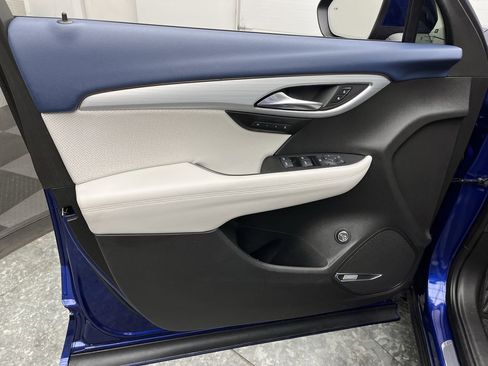 Certified 2024 Buick Envision Avenir image 9