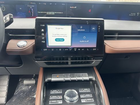 New 2026 Lincoln Nautilus Reserve image 15