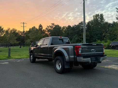 Used 2017 Ford F350 Lariat w/ FX4 Off-Road Package AWD/4WD image 34