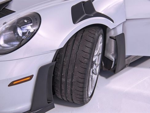 Used 2025 Porsche 911 GT3 RS RWD image 44