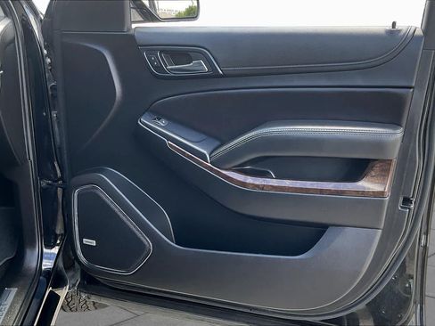 Used 2018 Chevrolet Tahoe LT RWD image 23