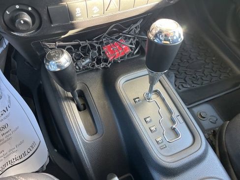 Used 2015 Jeep Wrangler Unlimited Sport w/ Quick Order Package 24S image 26