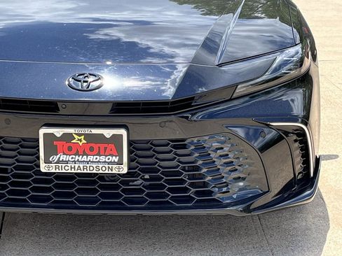 Used 2026 Toyota Camry XSE w/ Premium Plus Package FWD image 8