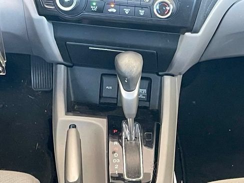 Used 2013 Honda Civic LX image 14