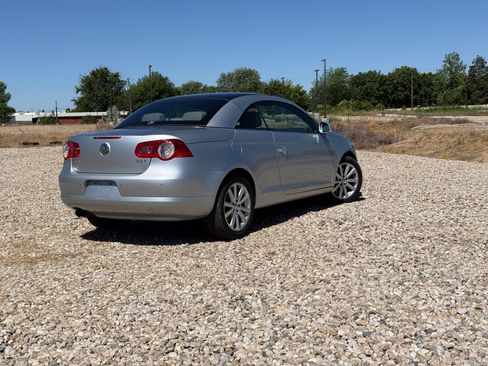 Used 2007 Volkswagen Eos 2.0T FWD image 6