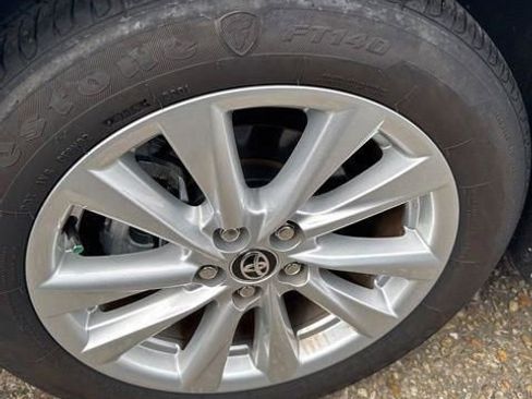 Used 2025 Toyota Corolla LE w/ LE Premium Package image 33