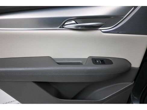 Used 2022 Cadillac XT5 Premium Luxury image 21