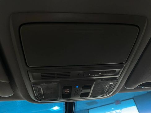 Used 2011 Honda Crosstour EX-L image 40