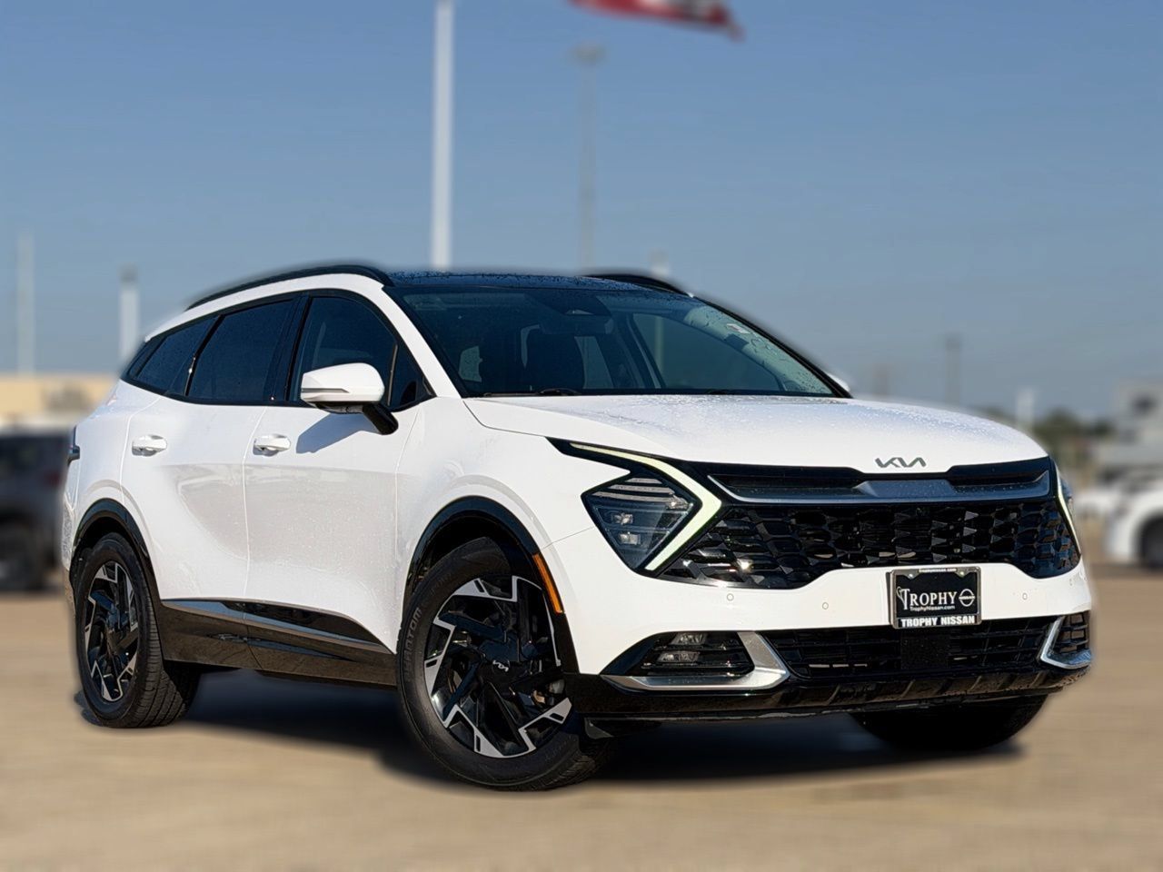 Used 2023 Kia Sportage SX FWD image 1