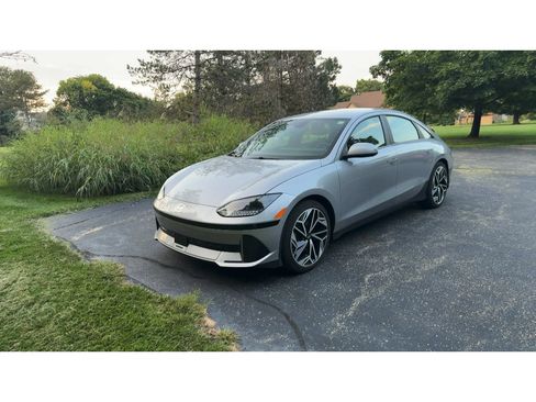Used 2023 Hyundai Ioniq 6 SEL AWD/4WD image 1