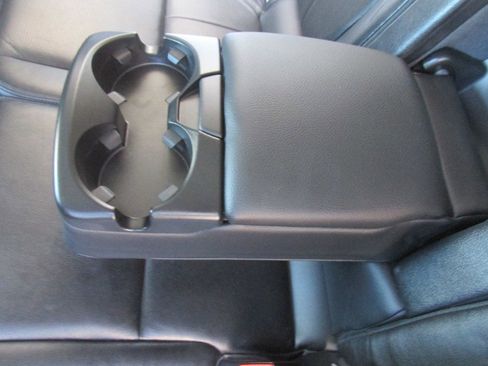 Used 2018 Land Rover Discovery Sport HSE image 77