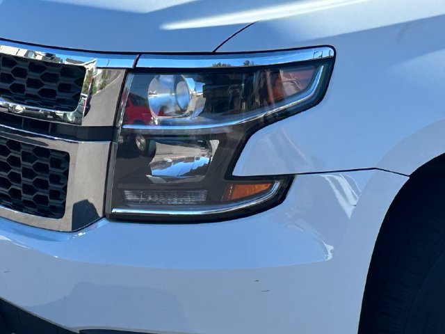 Used 2018 Chevrolet Suburban LT AWD/4WD image 10