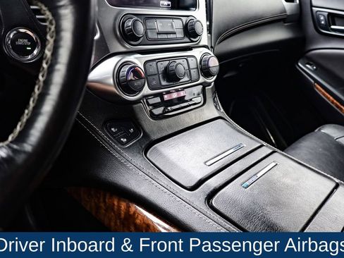 Used 2018 Chevrolet Suburban Premier image 32