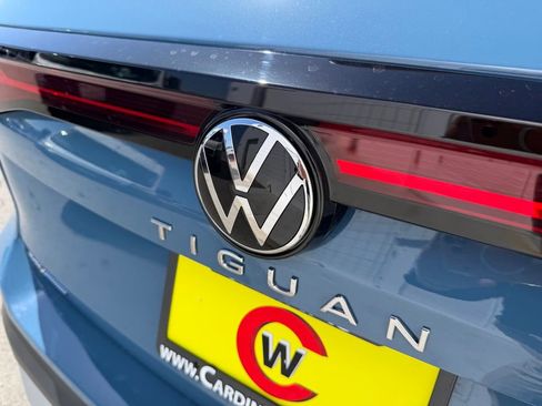 New 2026 Volkswagen Tiguan SE AWD/4WD image 11