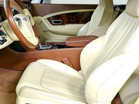 Used 2012 Bentley Continental GT image 28