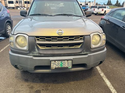 Used 2004 Nissan Xterra SE S/C w/ (Vdc) Dynamic Control Pkg image 3