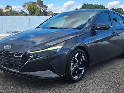 Used 2021 Hyundai Elantra Limited